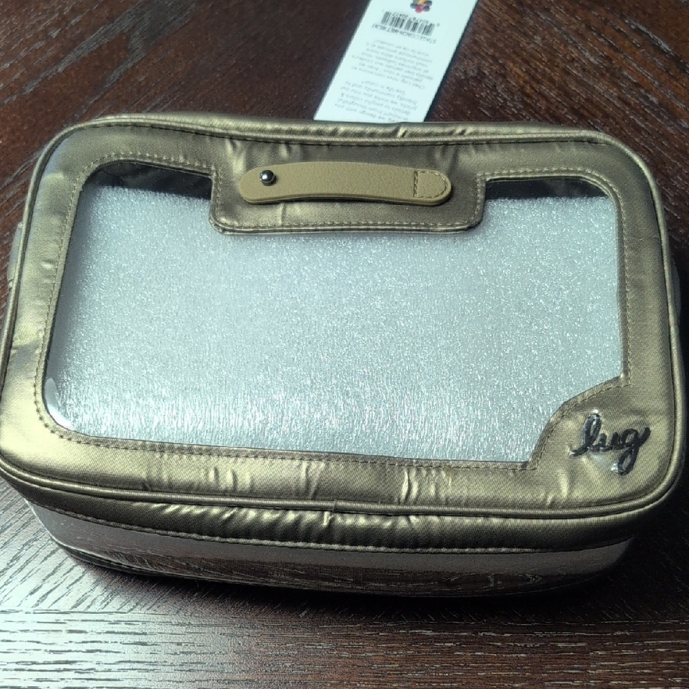 Brand New Lug Stagecoach In Metallic Walnut!